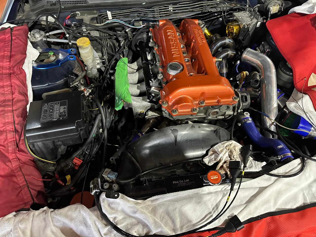 TAAKS Top Feed Fuel Rail Kit 