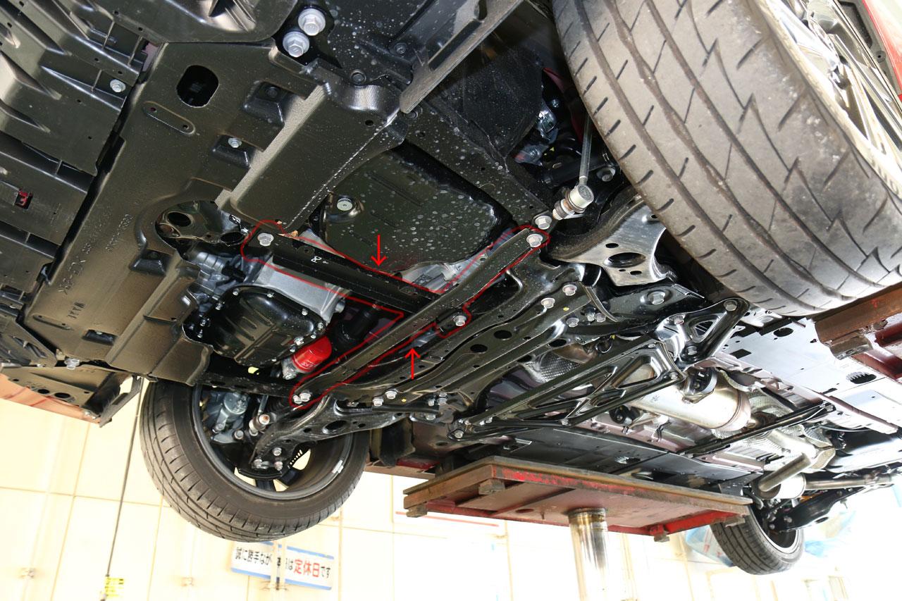 トヨタ(純正) フロントサスペンションメンバーブレース SUB-ASSY