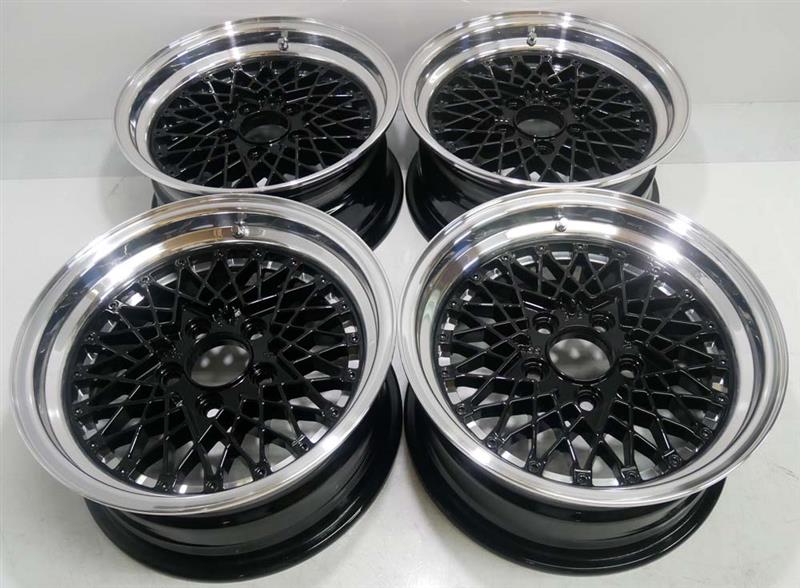 SSRフォーミュラーメッシュ15インチ/ブラック＆ポリッシュ/フル