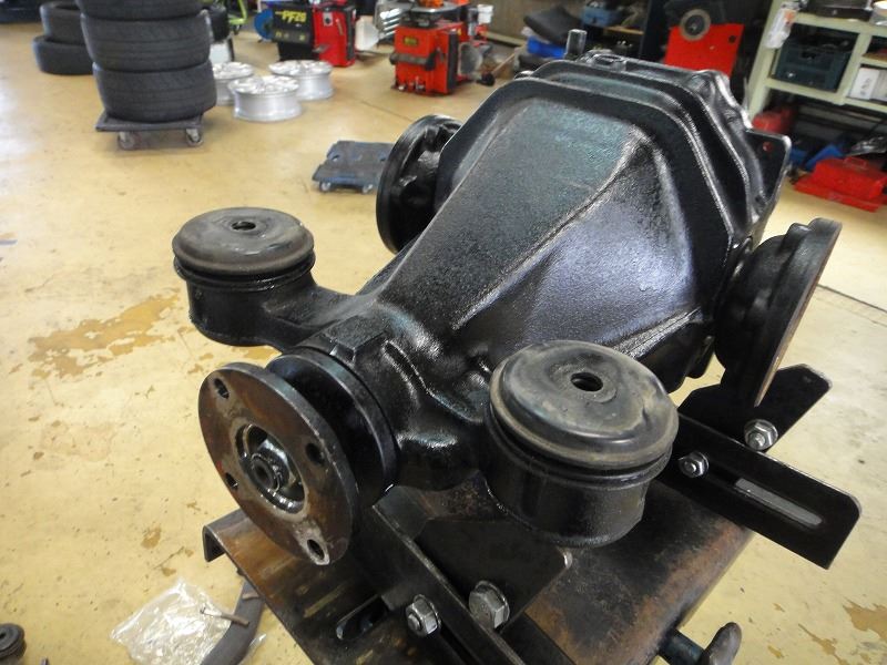 アルテッツァ 後期デフ（ファイナル4.3）へ換装：144532km（トヨタ