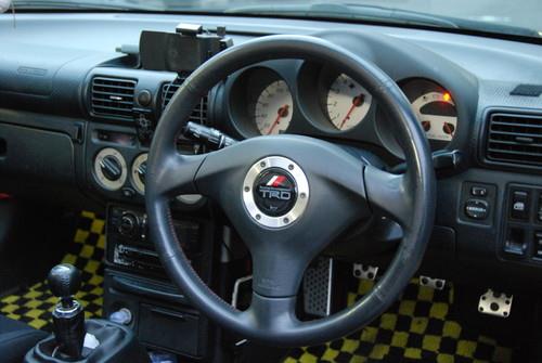 TRD SRSエアバッグスポーツステアリングホイール（トヨタ MR-S・ZZW30