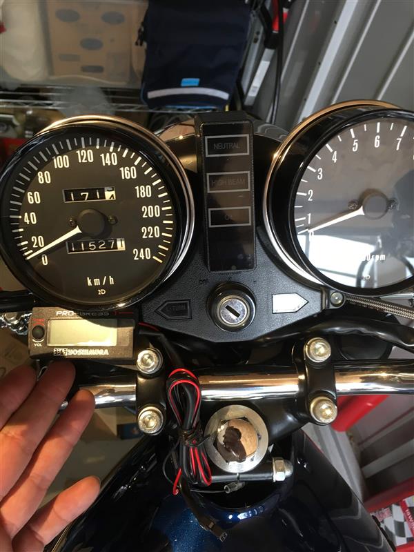 ヨシムラ油温計取り付け（カワサキ Z1000 Mk2）by よしを軍曹 - みんカラ