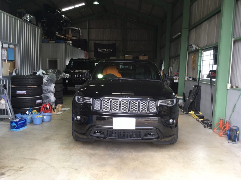 エアサスロワリングキット（ジープ グランドチェロキー・WK2）by よし