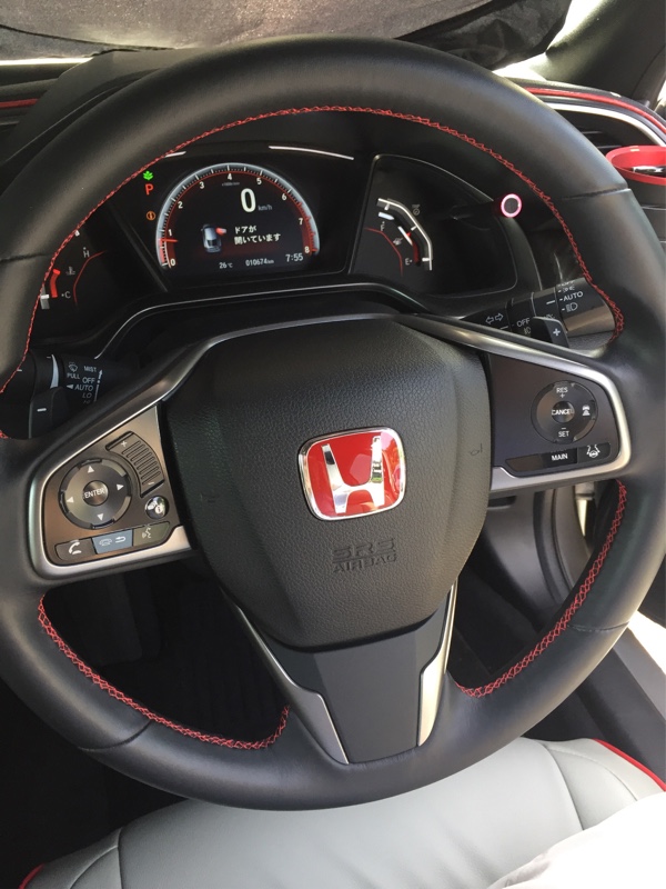ステアリング のステッチ赤塗り（ホンダ シビック (ハッチバック)・FK