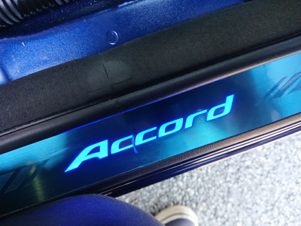 ホンダ純正 スカッフプレート（ホンダ アコードツアラー・CW）by よっ