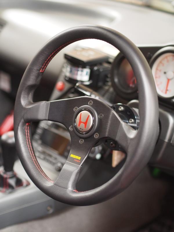 MOMO TUNER 32パイ レッドステッチ（ホンダ ビート・PP）by 赤い～のん