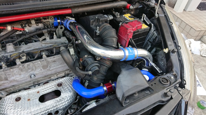 アルミインテークパイプ取付（三菱 コルトラリーアートバージョンR