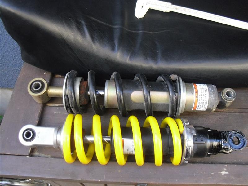 XSR900 純正リアサスペンションをTW200に取付（ヤマハ TW200E）by たま