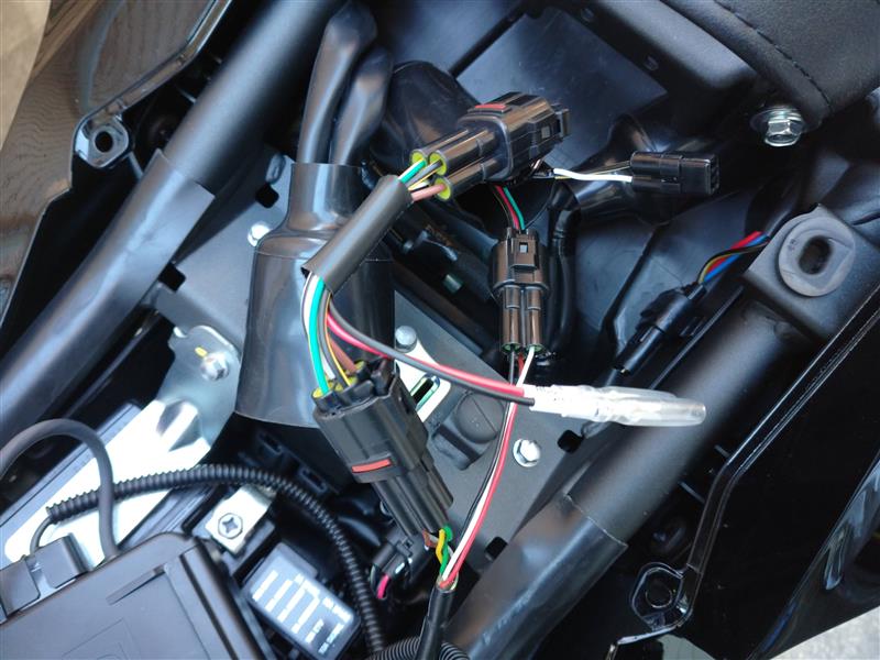 愛車ZX25R ETC車載器取り付け（カワサキ Ninja ZX-25R SE KRT EDITION