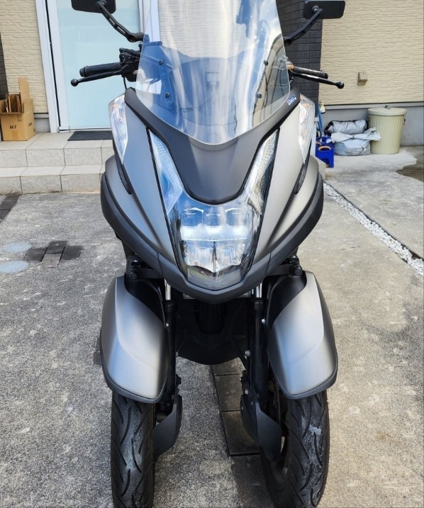 原点回帰！ヘッドライトユニット旧モデルへの交換（ヤマハ トリシティ