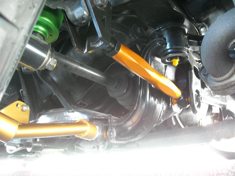 リアロアアーム & トーコントロールロッド T-DEMAND(ティーディメンド