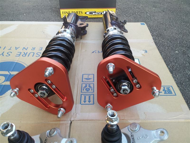 T-DEMAND スライドピロアッパーマウント のパーツレビュー | プリウス