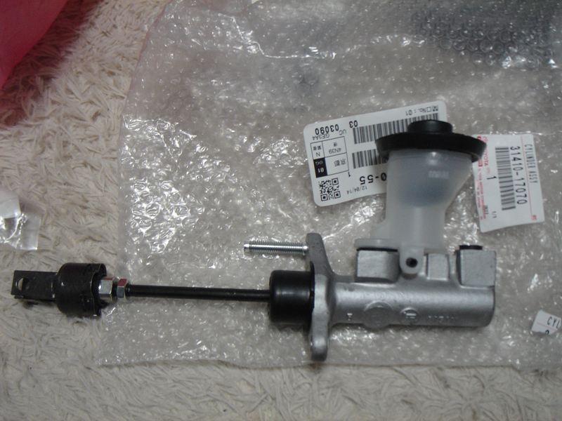 トヨタ(純正) クラッチマスターシリンダー のパーツレビュー | MR2