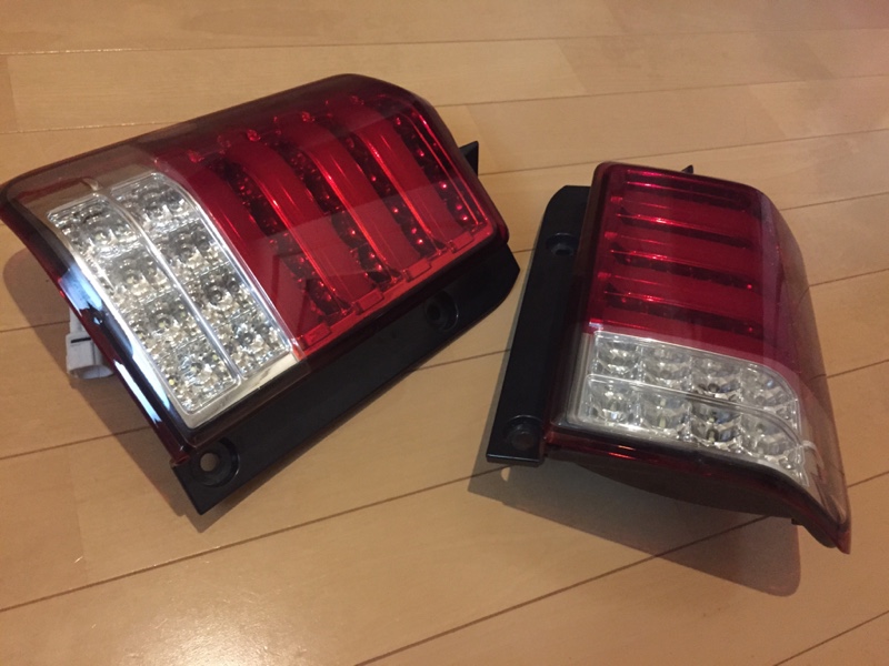 ま*こ様 DAD ムーブ コンテL575/585 LEDテールランプ (クリア) DAD