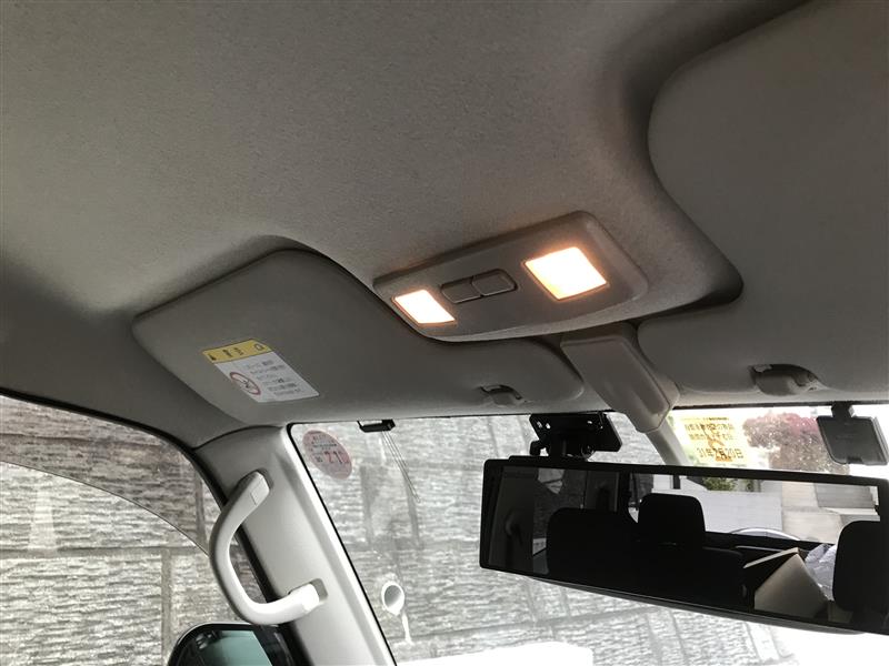 三菱自動車(純正) マップランプ のパーツレビュー | パジェロミニ