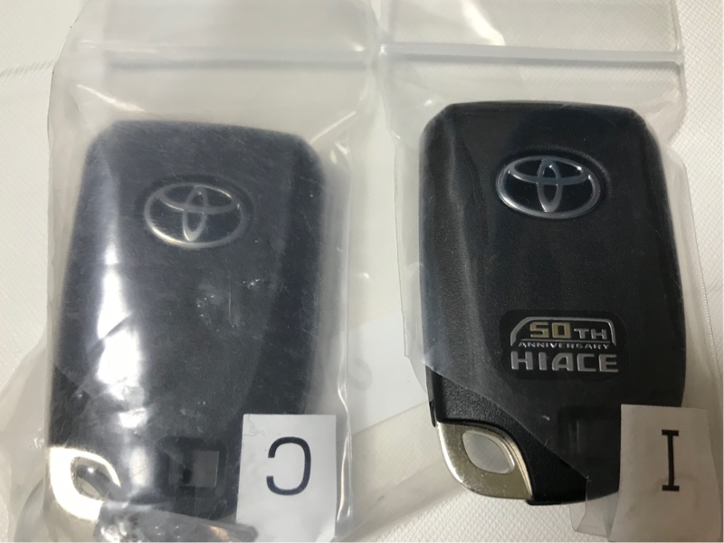 トヨタ(純正) 50TH ANNIVERSARY エンブレム付スマートキー のパーツ