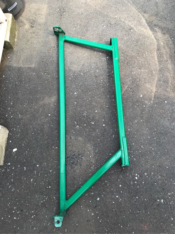 トヨタモデリスタ / MODELLISTA リアブレース のパーツレビュー