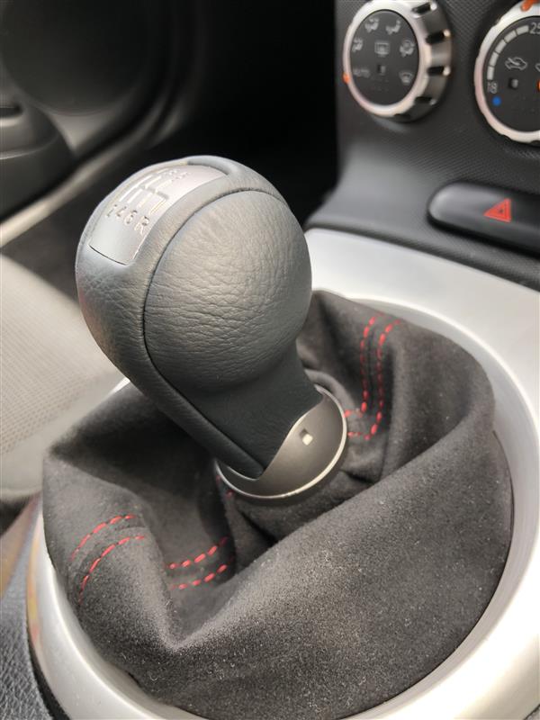 日産(純正) Z33 シフトノブ(ガンメタトリム) のパーツレビュー