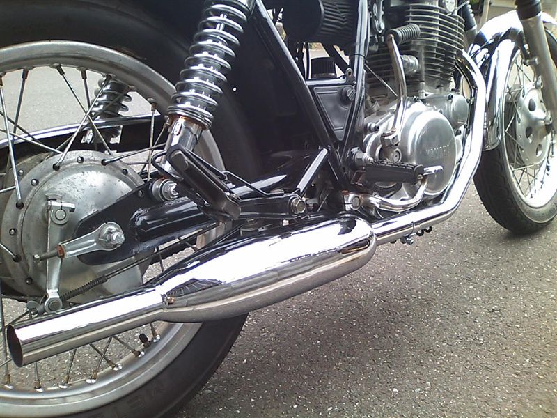 ブルックランズ トライアンフタイプマフラー のパーツレビュー