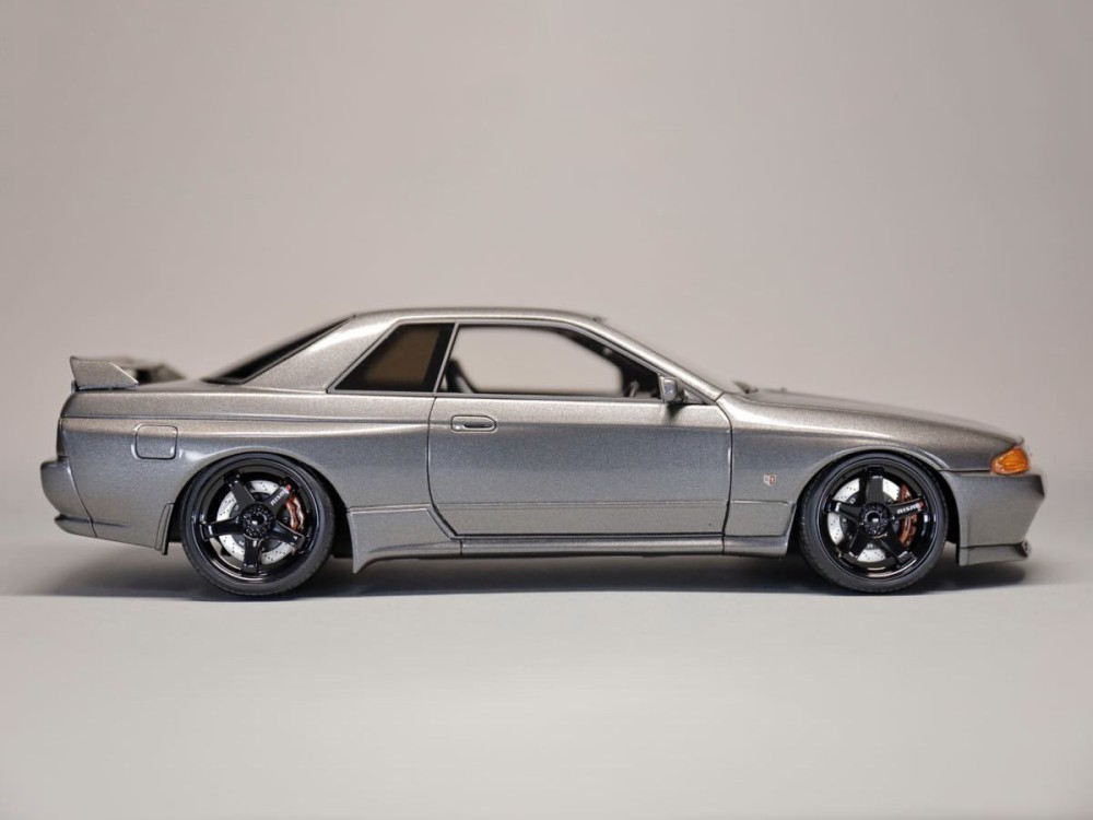 RARE Nismo BNR32 CRS Gun Metallic 1:18 Ignition Model IG2411