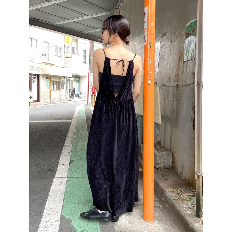 バックデザインベロアキャミワンピース[品番：MKSW0053202]｜Ungrid