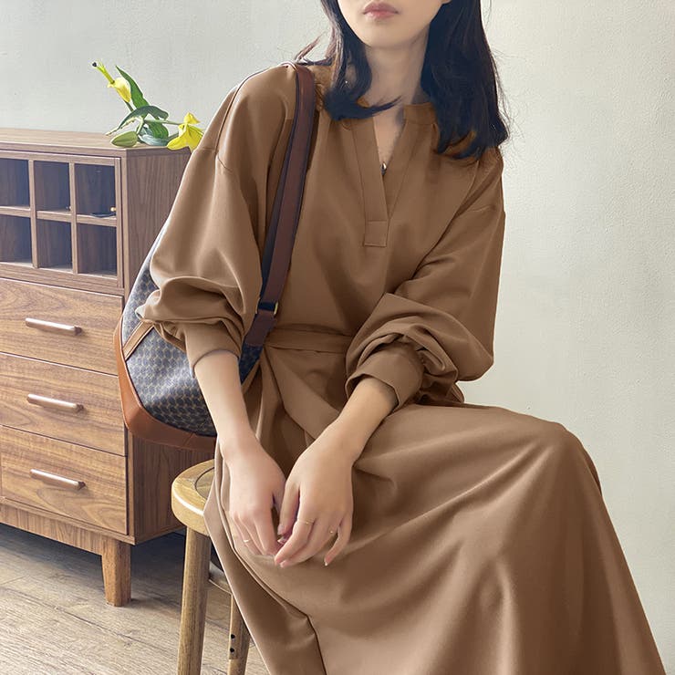 ワンピース キーネックロングワンピース 大人きれいめ[品番