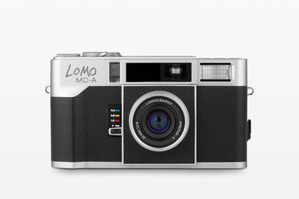 フィルムカメラ – Lomography