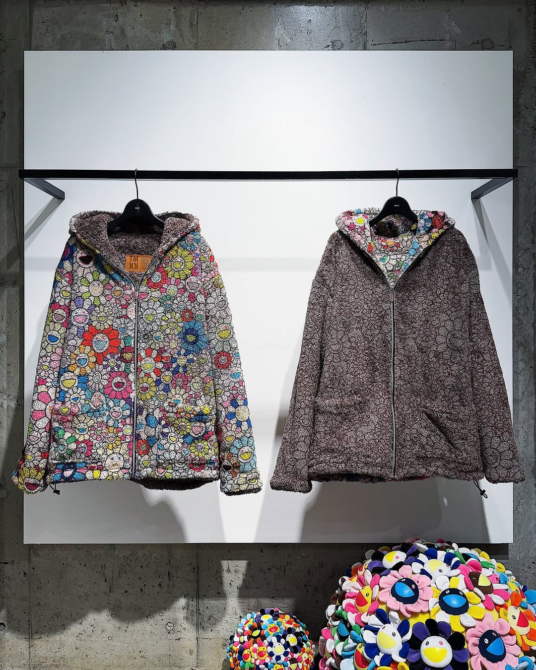 Takashi Murakami / kaikai kiki】The popular 