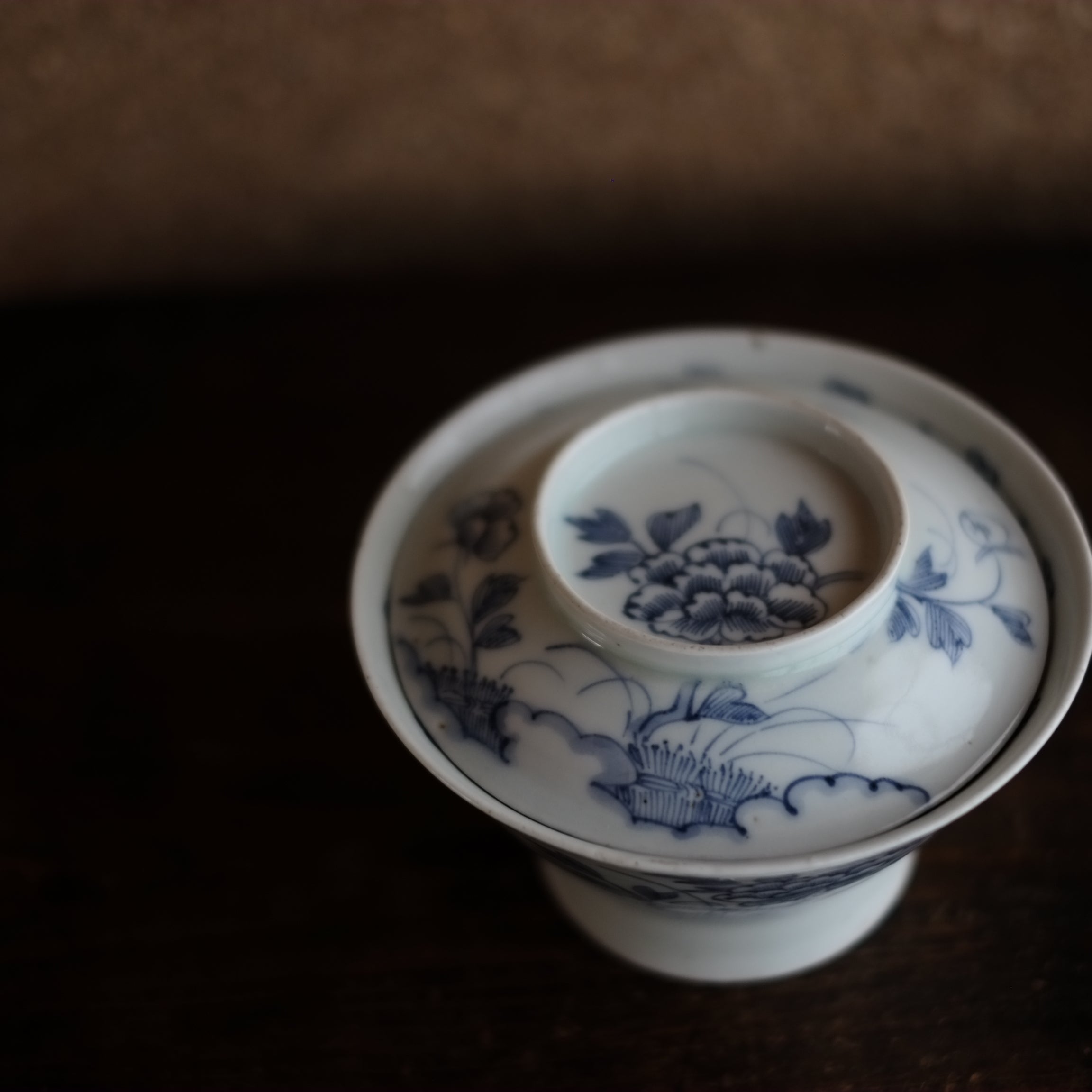 時代広東型 牡丹図染付 蓋付碗 (江戸時代 ) – 逢季荘