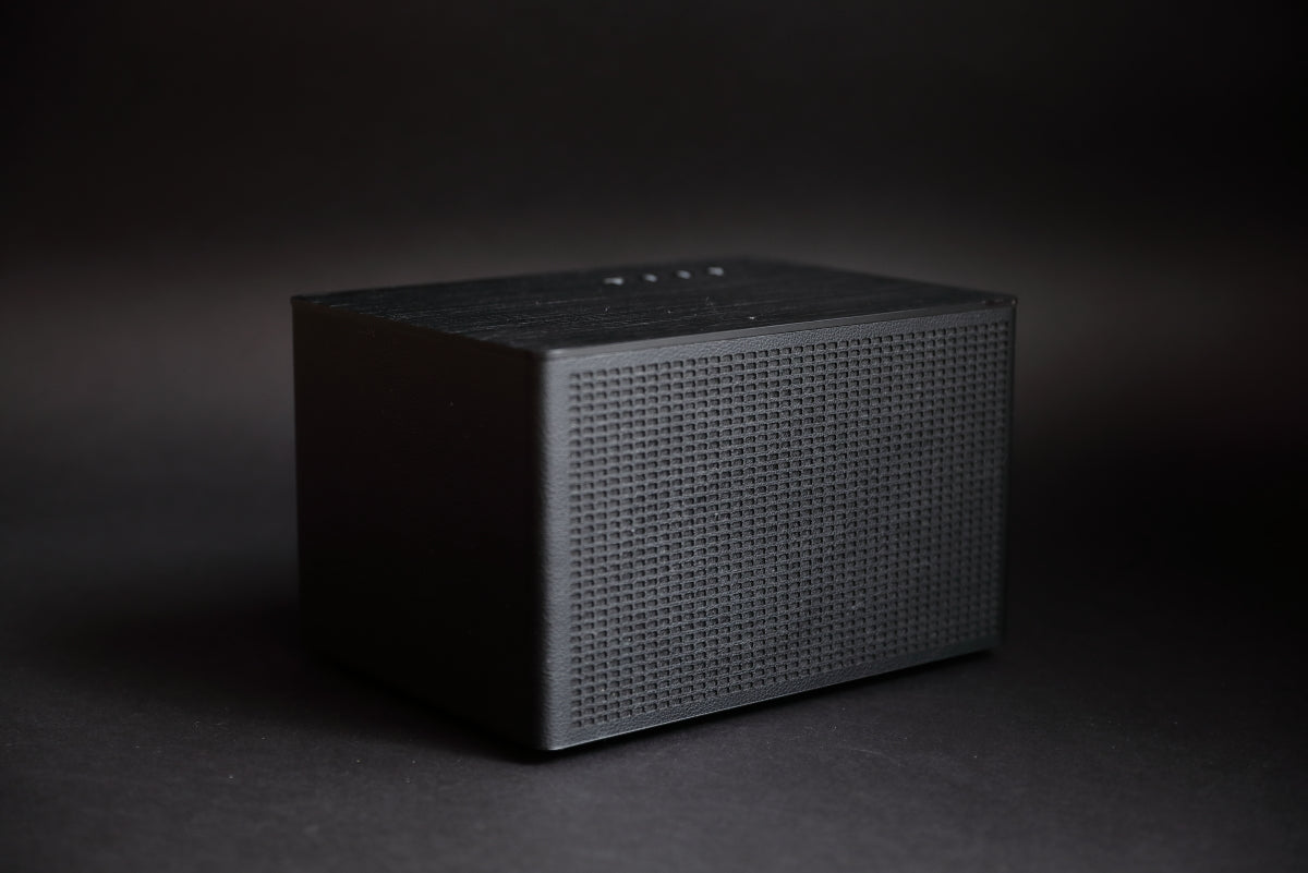 新発売】GENEVAブルートゥース・スピーカー『Acustica Lounge