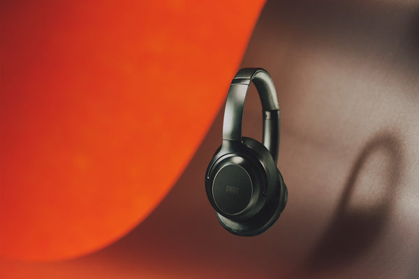 ピエール中野監修のワイヤレスヘッドホン 「Hi-Unit 002-pnk