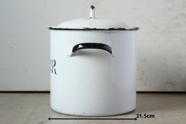 花文字が可愛いホーローフラワー缶 イギリスアンティークキッチン雑貨