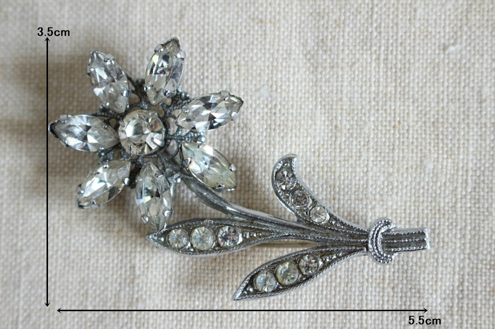 1920年代花模様のガラスのブローチ（5.5x3.5cm） イギリスアンティーク