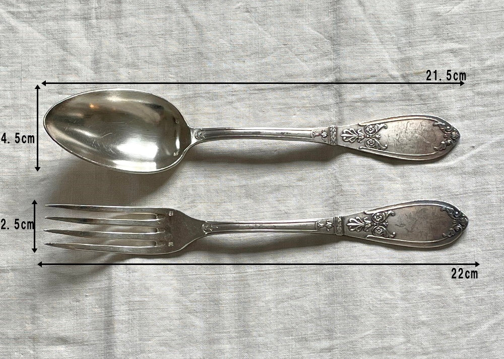 11セットあり！細工が美しいディナースプーン＆フォークセット