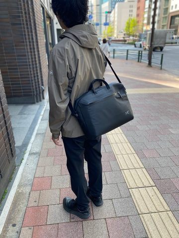NEW】Granville Briefcase – Arc'teryx Tokyo Ginza