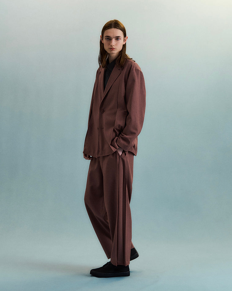 アイテムのご紹介「WOOL LIKE WINGS」 – isseymiyake.com