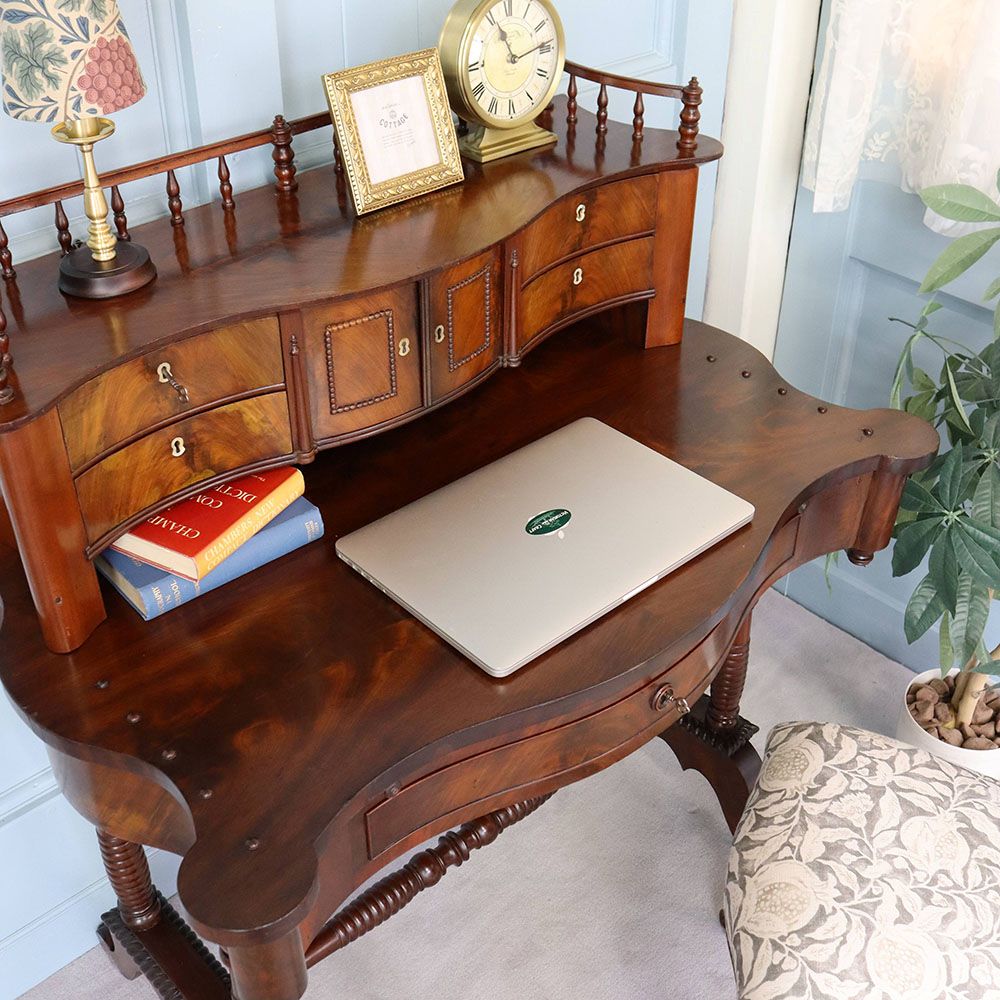 特別な時間を過ごせそう♪ ライティングデスク VC109-049