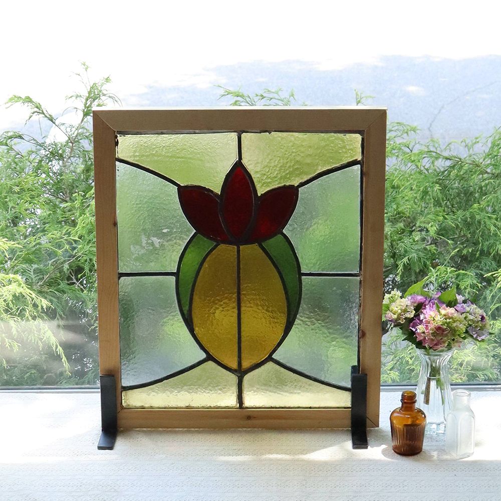 大きな花がモチーフ♪ アンティーク・ステンドグラス VC109-265003