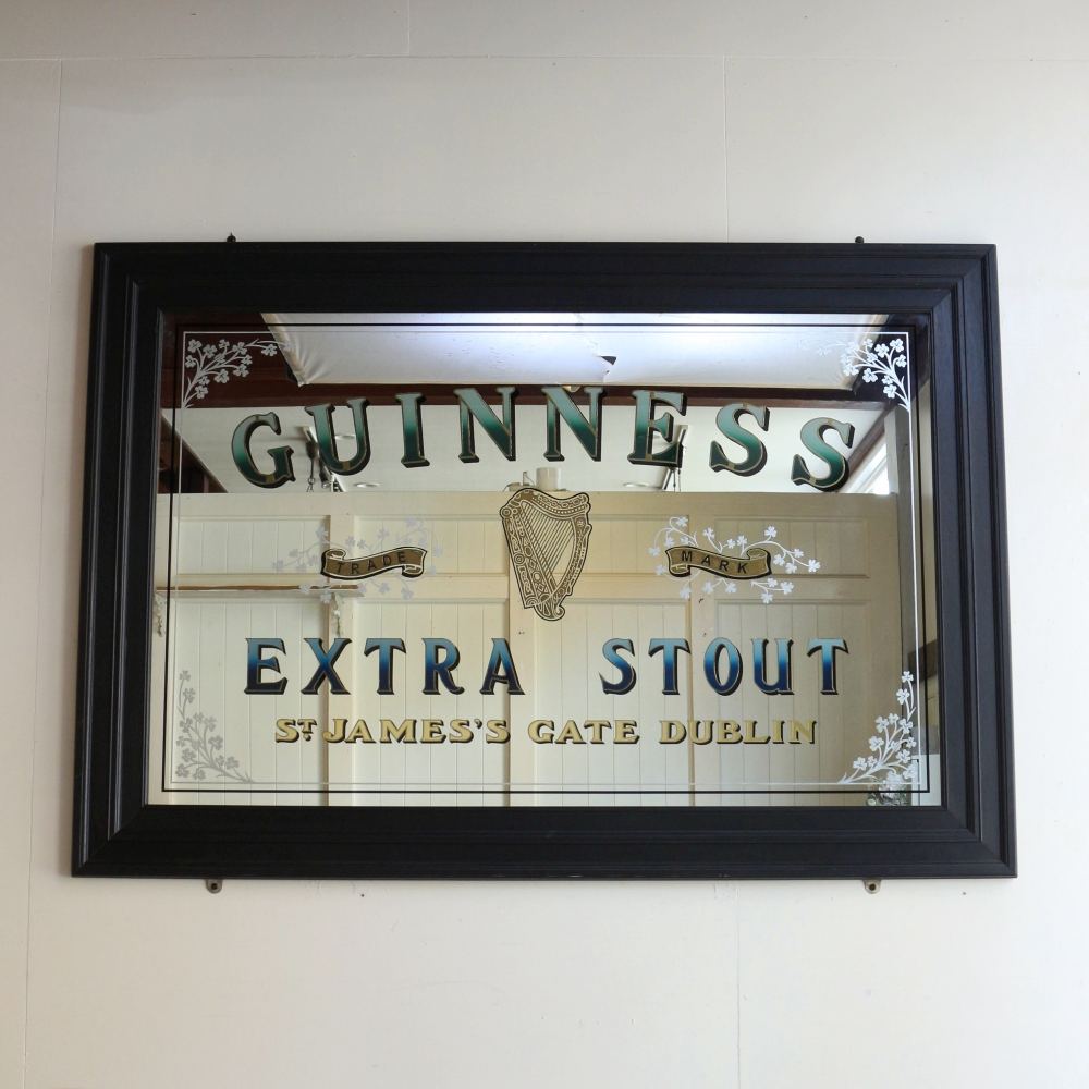 本場の雰囲気を演出♪ GUINNESS（ギネス）のパブミラー VC93-135