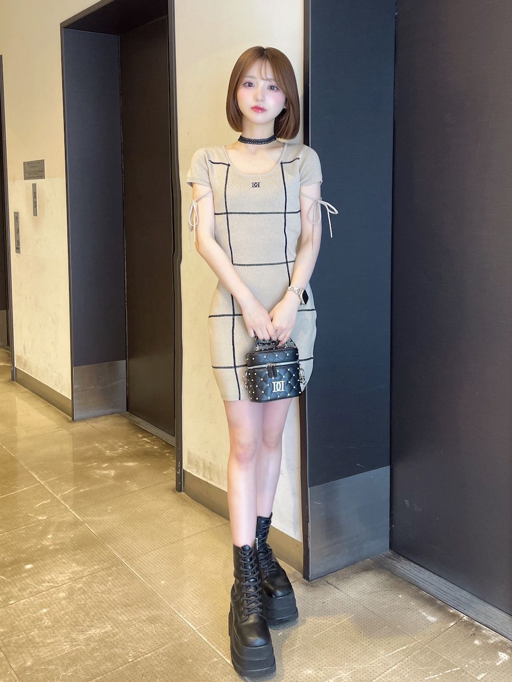 バックオープンステッチニットミニワンピース – Darich (ダーリッチ)