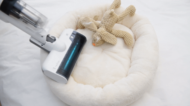 RS4 | コードレスUVふとんクリーナー | レイコップ