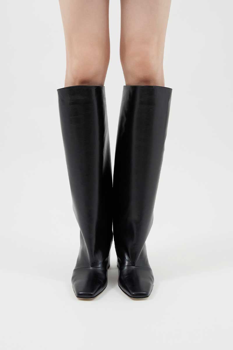 TRENDING BOOTS collection – NEBULONI E.