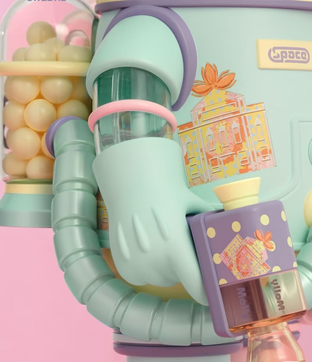 MEGA SPACE MOLLY 400% Sweetie, Macao Limited – WHOOPEA