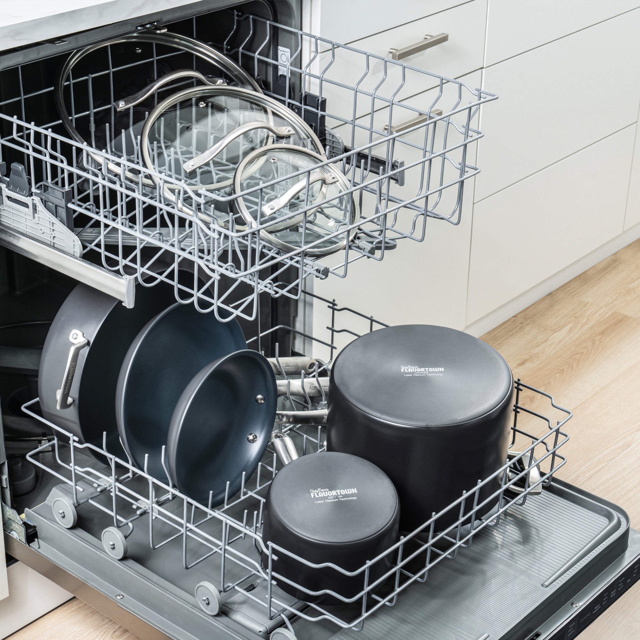 Laser Titanium™ 12 Piece Set