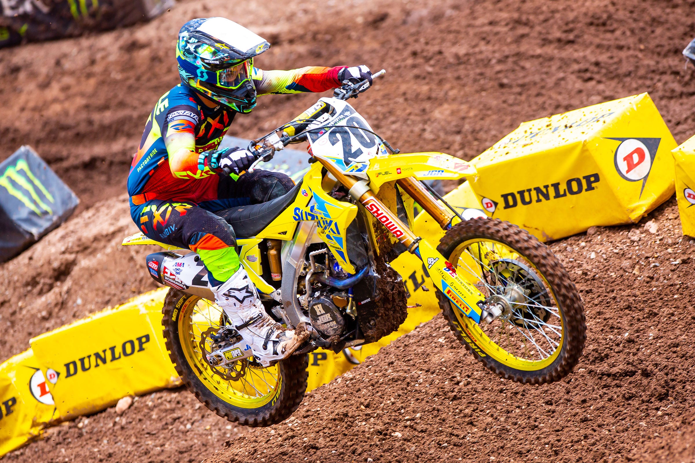 JGRMX/Yoshimura/Suzuki Steady at Penultimate Supercross Round