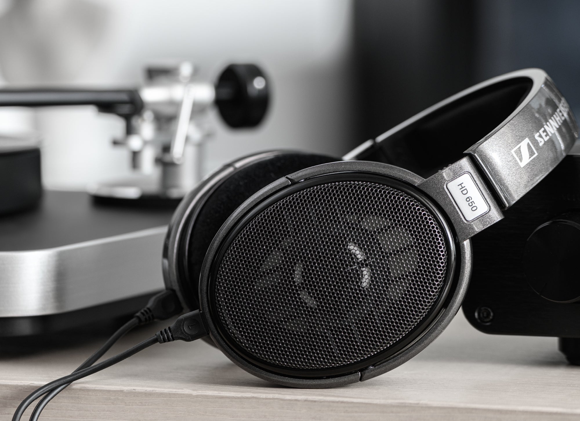Sennheiser HD 650 | Open-Back Dynamic Headphones – Bloom Audio