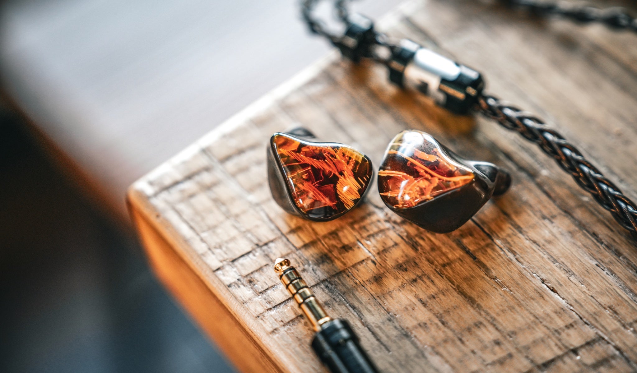Noble Audio Spartacus 6-Driver Hybrid Universal IEMs | Bloom Audio