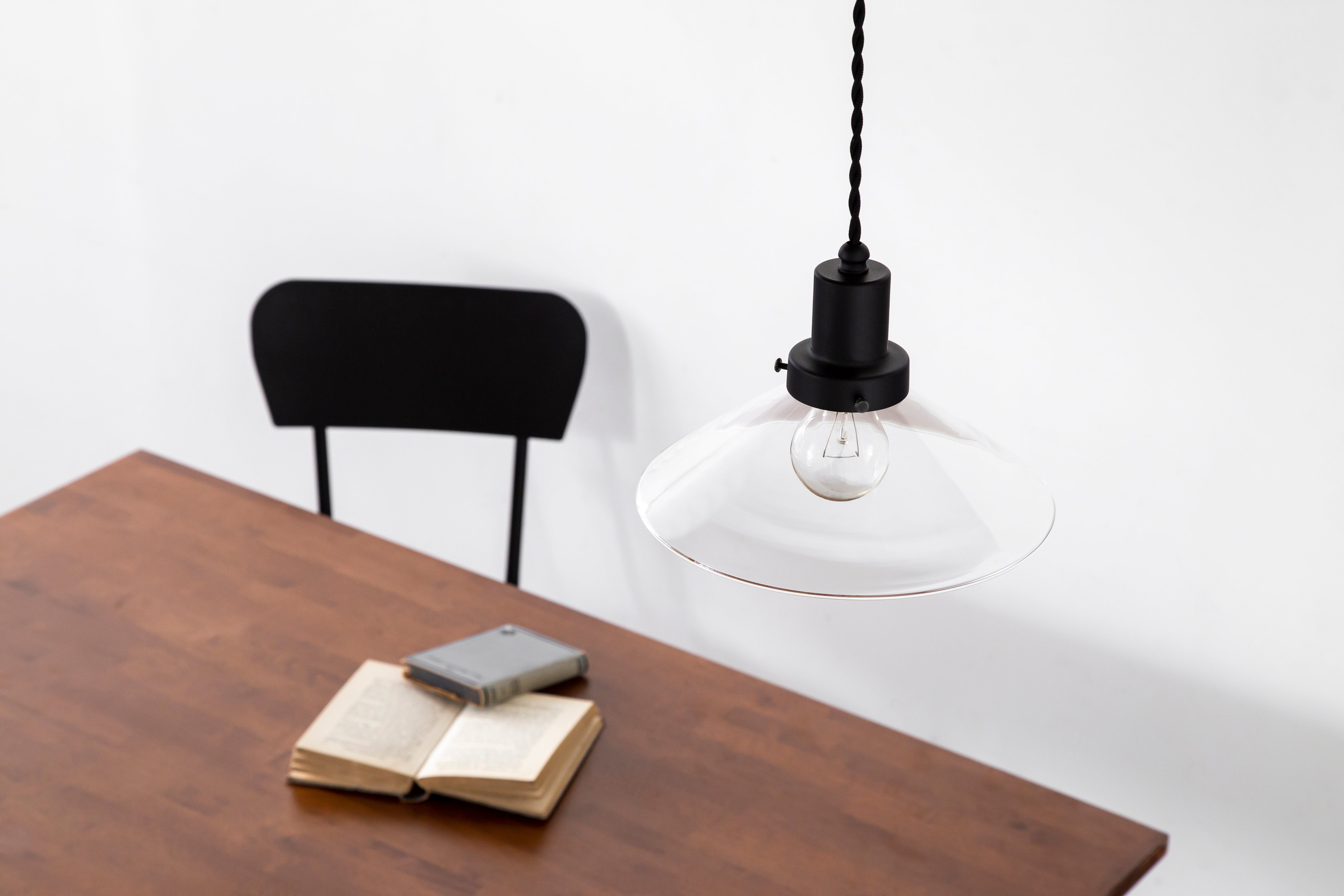 マナ！ステンドグラスの天井シェード！直接引取りの方値段交渉可！専用