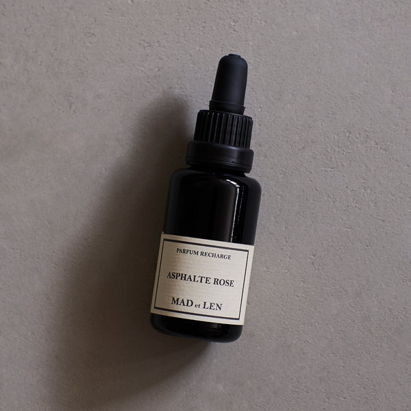 再販】ASPHALTE ROSE（アスファルトローズ）の香りがカムバック