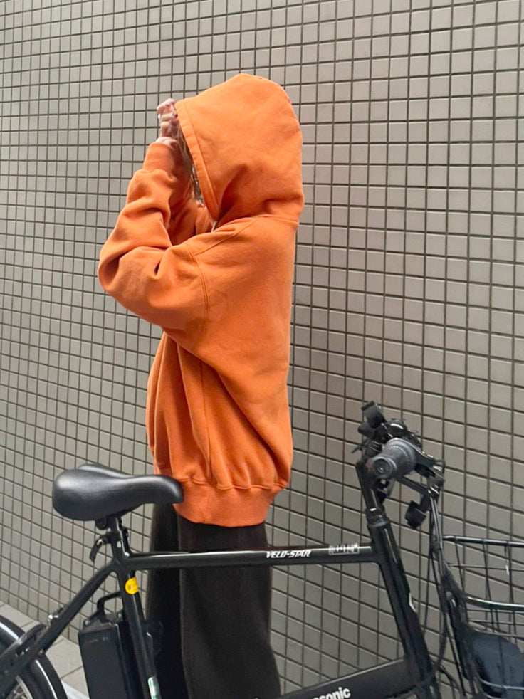 VOLUME SERIES – Sea Room lynn